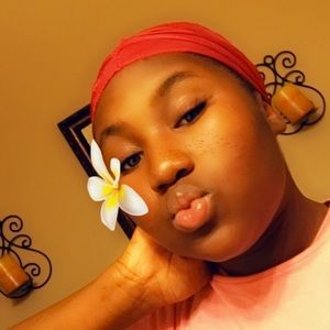 Meet your Posher, Jada